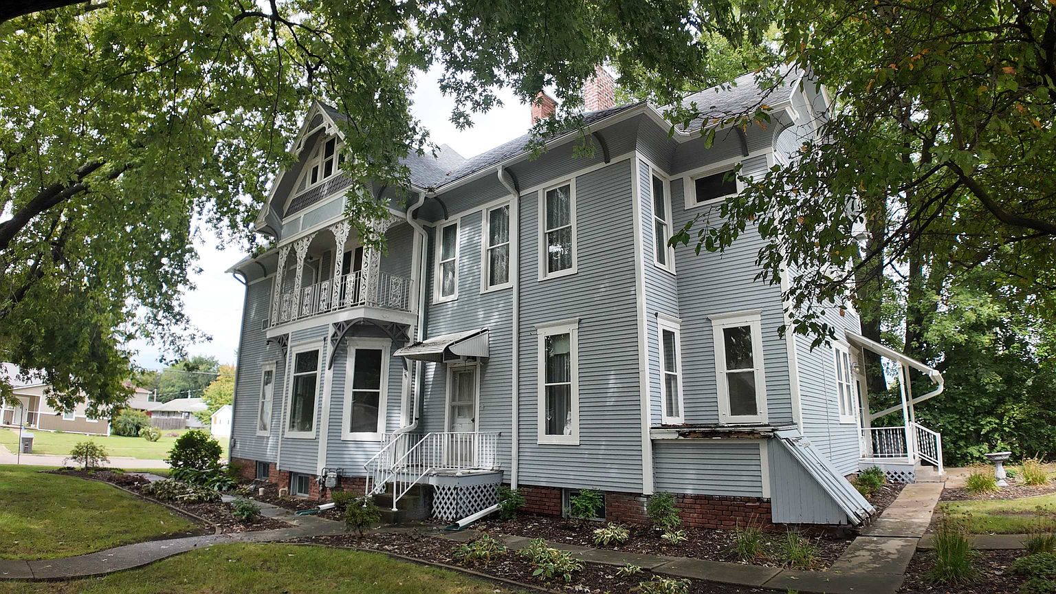 235 N Jackson St, Rushville, IL 62681 — photo 6