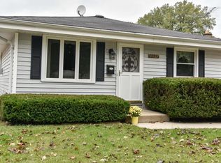 2338 W Leroy Ave, Milwaukee, WI 53221