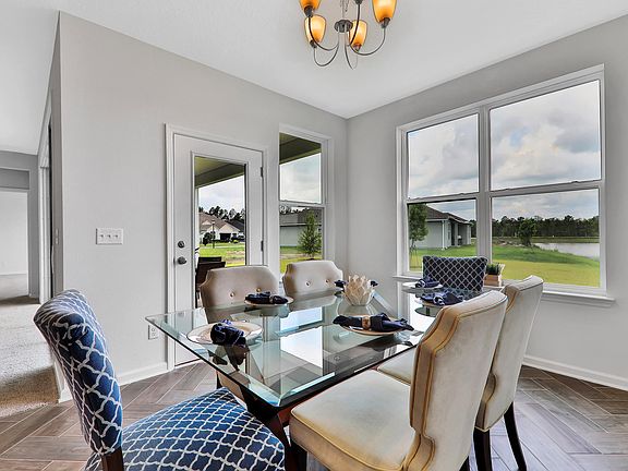 5th image of 35 Catesby Ln