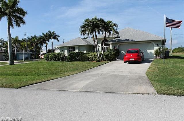 1st image of 3430 SW 27th Ave