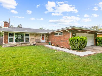 5 Stonegate Rd, La Grange Park, IL, 60526