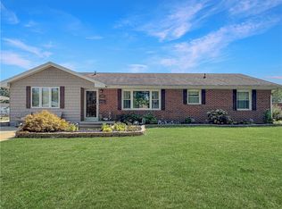 1507 Bell Ave, Mattoon, IL 61938