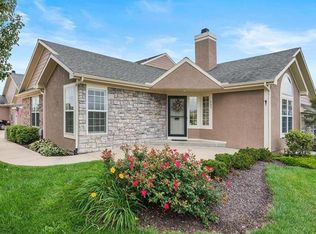 12000 S Tallgrass Dr APT 903, Olathe, KS 66061