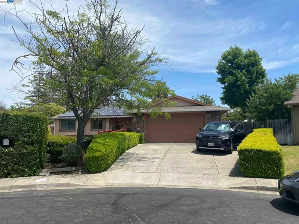 2180 La Orinda Pl, Concord, CA 94518