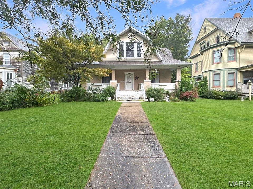 1st image of 247 W Main St