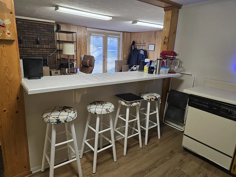 3339 Sanford Dr #B — Photo 5