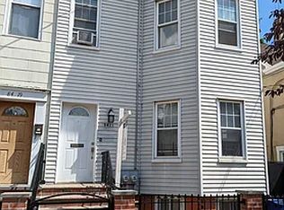 8421 129th St, Kew Gardens, NY 11415