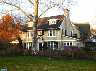 325 Hathaway Ln, Wynnewood, PA 19096