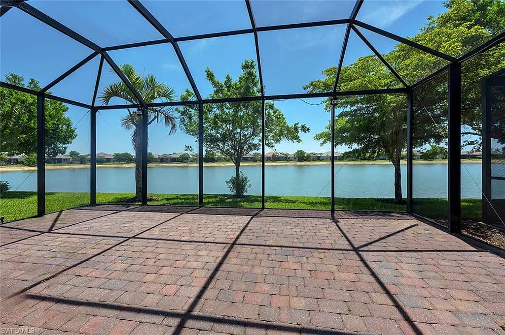 2 bed, 2.0 bath, 1519 sqft, $7,200 — Photo 1