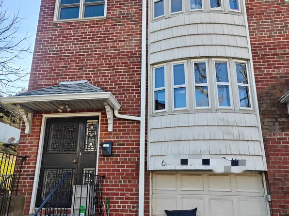 144 15th Dr, Whitestone, NY 11357