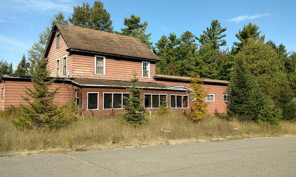 1st image of 39 Pine Grove Ln
