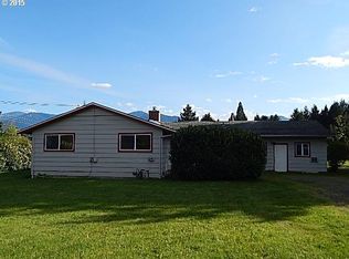 21 Hughes Rd, Carson, WA 98610