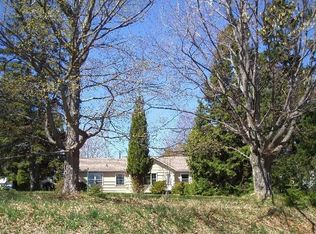 645 Crystal Ave, Frankfort, MI