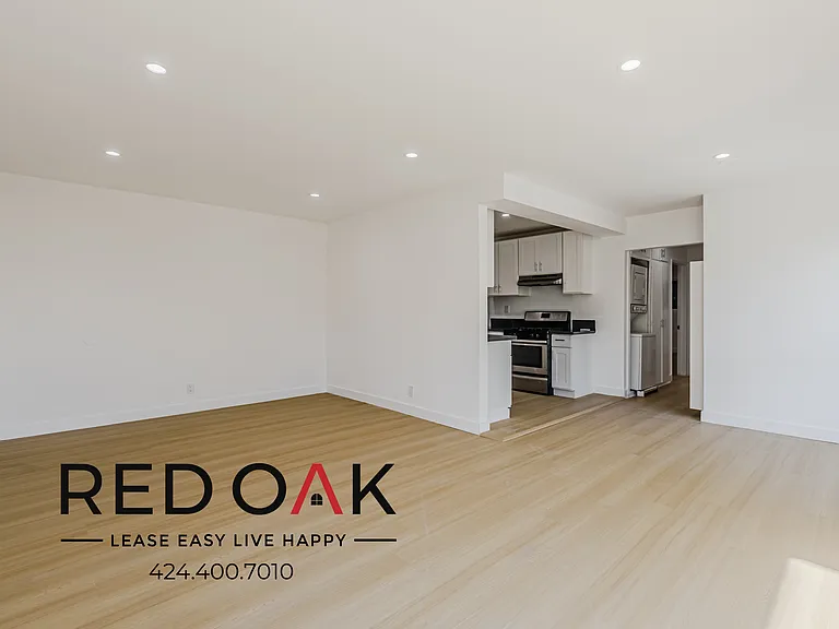 126 N Catalina St #3 — Photo 5