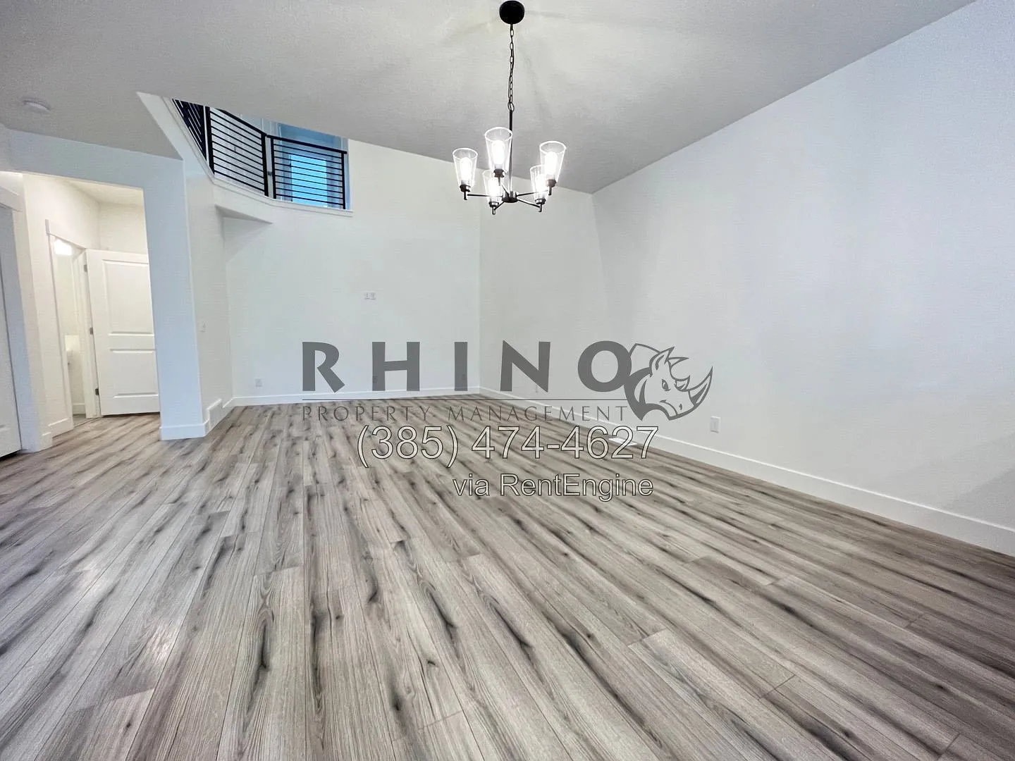 3 bed, 2.5 bath, 2402 sqft, $2,199 — Photo 3