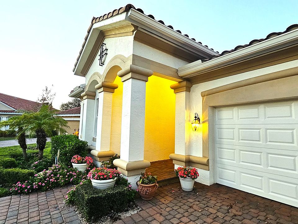 1st image of 1827 Berkshire Cir SW