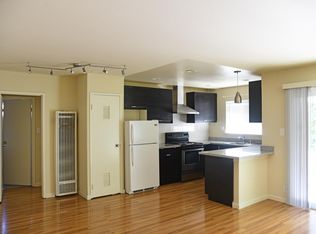 1815 Ednamary Way APT F, Mountain View, CA 94040