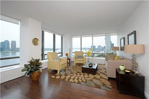 Sold by Marion Bass, Inc. | media 14