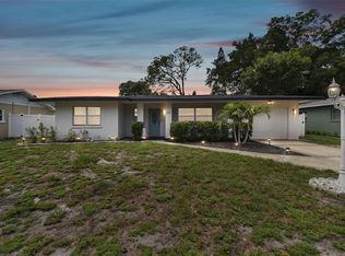 5211 13th Avenue Dr W, Bradenton, FL 34209