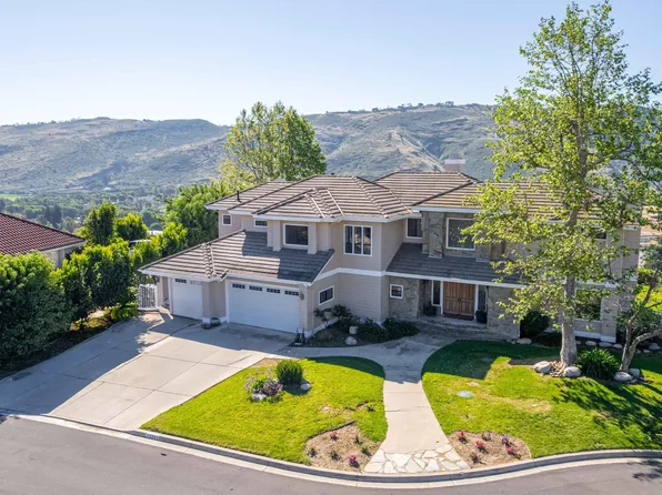 11300 Highridge Ct, Camarillo, CA 93012