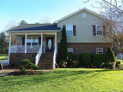 1st image of 1117 Lyndsey Brooke Ct