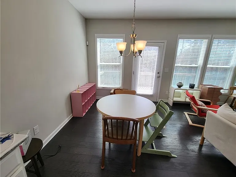 871 Sunset Park Dr — Photo 12