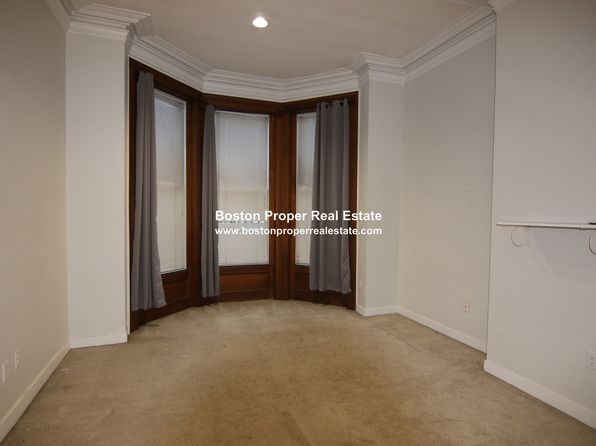 550 Columbus Ave APT 2