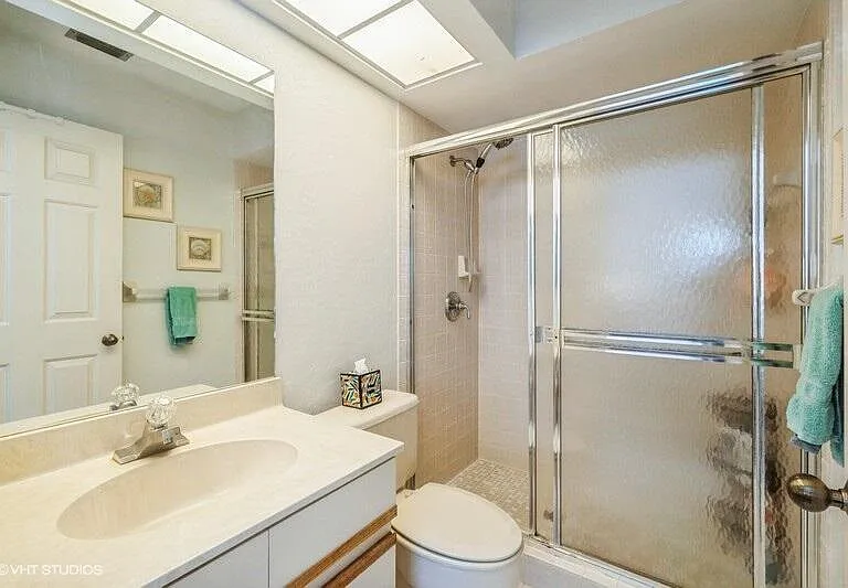 7485 SE Jamestown Ter — Photo 12