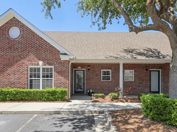 221 Eucalyptus Lane, Wilmington, NC 28412