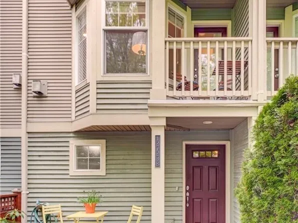 12723 Greenwood Ave N APT B, Seattle, WA 98133