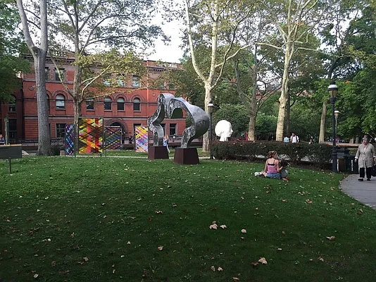 Rented by MNS | media 21