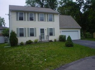 51 Gerald St, Warwick, RI 02886