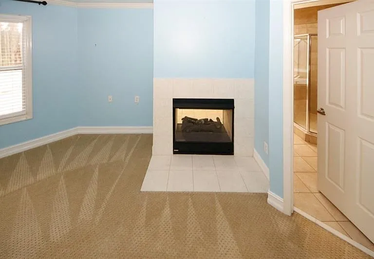 1354 Brookhaven Village Cir NE — Photo 32
