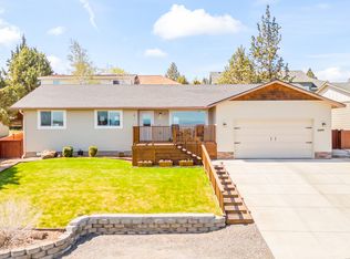 2449 SW 34th Dr, Redmond, OR 97756
