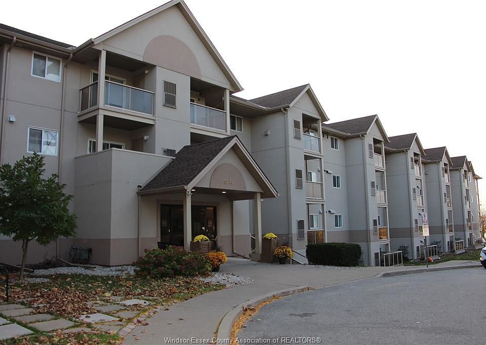 3000 Sandwich St Windsor, ON, N9C4G3 Apartments for Rent Zillow