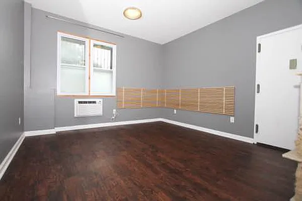 Rented by Compass | media 4