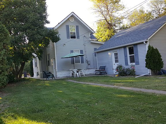 3rd image of 818 S 2nd Ave