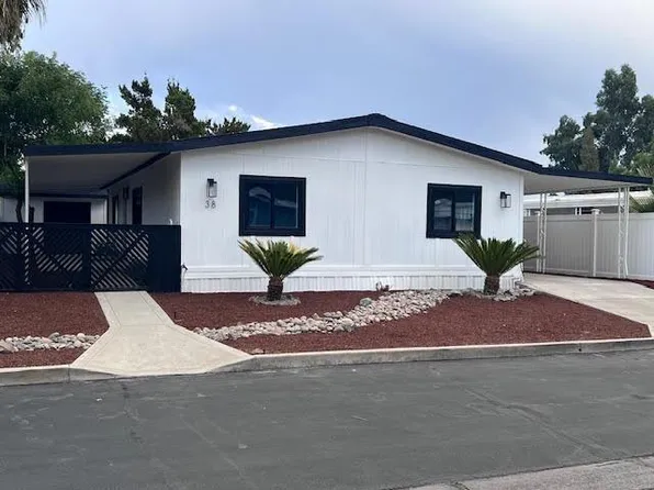 8701 N Highway 41 #38, Fresno, CA 93720