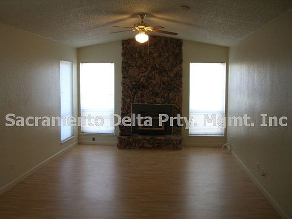 2nd image of 8036 Poulson St