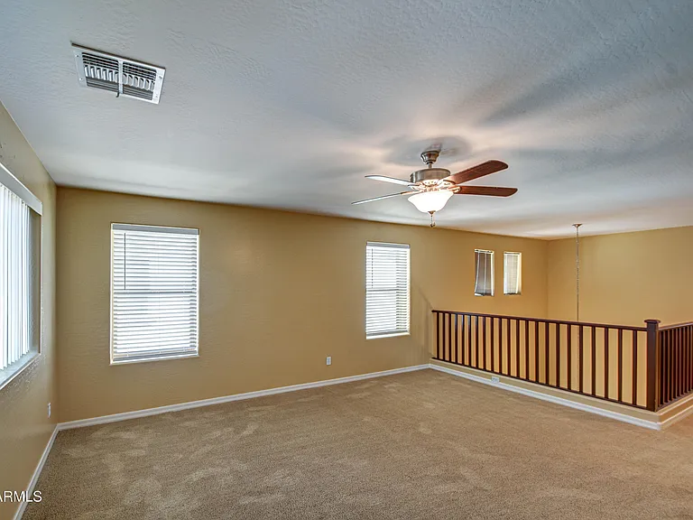 3114 E Franklin Ave — Photo 18