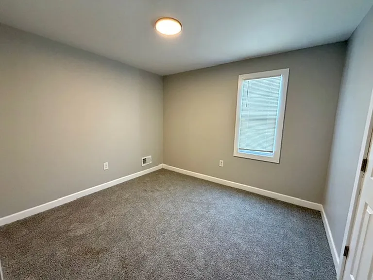 3916 Bewick St — Photo 17