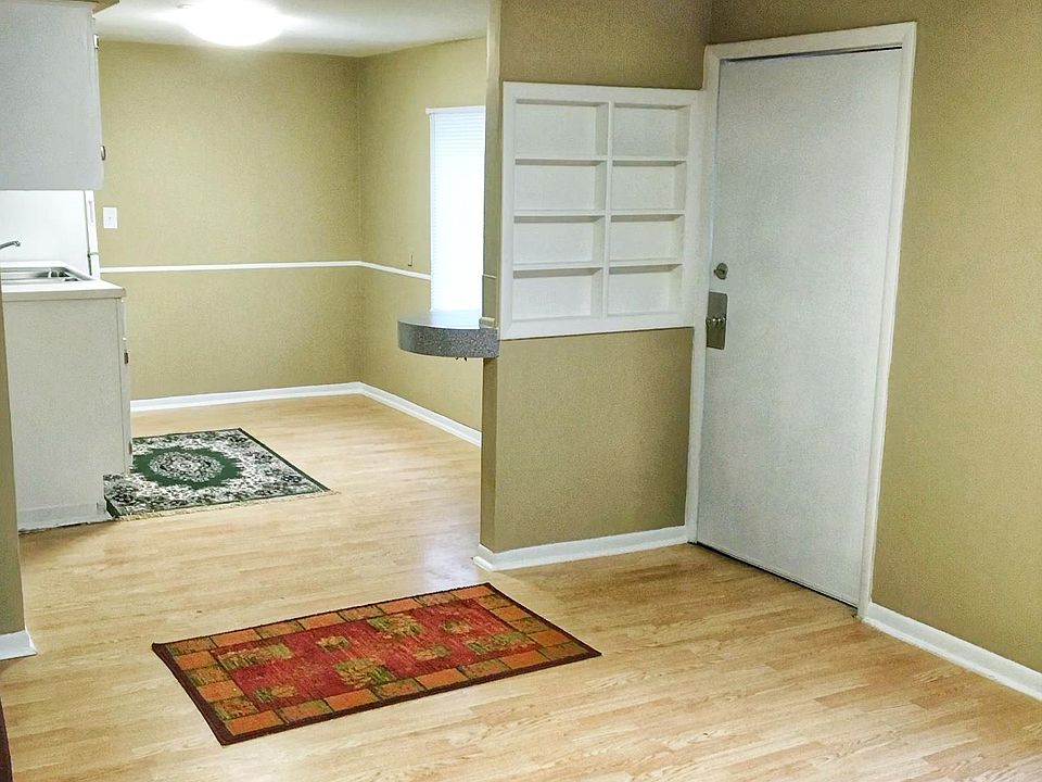 2nd image of 6020 P St