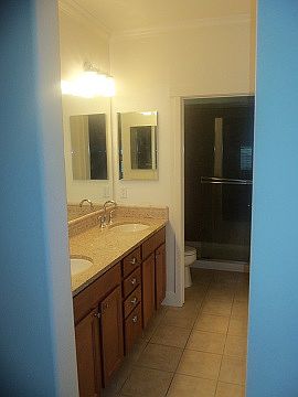 5th image of 408 18th St