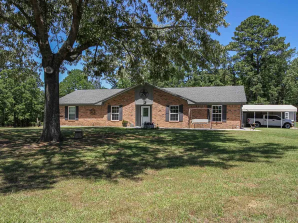 6034 E Noonday Rd, Hallsville, TX 75650