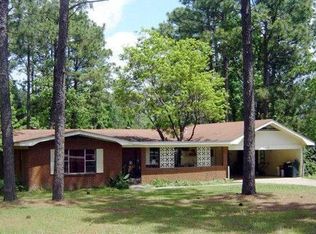 114 Parkwood Dr, Hattiesburg, MS 39402