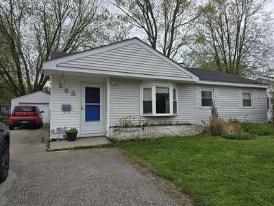 162 W Averill St, Sparta, MI, 49345