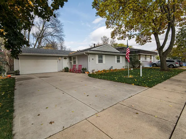 1109 21st St NE, Rochester, MN 55906