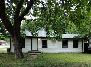 930 W 13th St, Ada, OK 74820