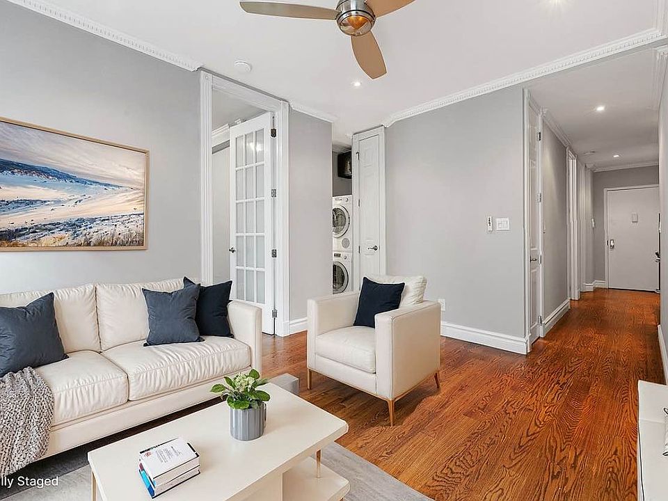 2nd image of 52 Barrow St APT 3C