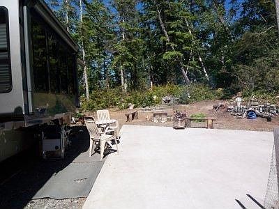 2nd image of 28550 Vernon Ave